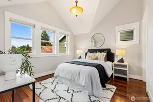 8018 Ashworth Ave N, Seattle, WA 98103 - Photo 16