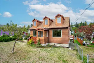1901 Harris Ave, Bellingham, WA 98225 - Photo 2