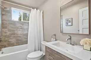 1603 S Walters Rd, Tacoma, WA 98465 - Photo 18