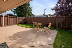 2536 N Narrows Dr, Tacoma, WA 98406 - Photo 24
