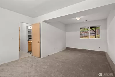 2009 Becky Avenue, Port Orchard, WA 98366 - Photo 32
