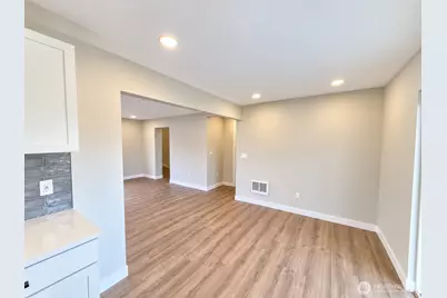20411 State Route 20, Burlington, WA 98233 - Photo 10