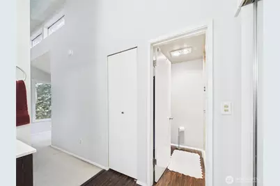 19125 Ballinger Way NE #202, Shoreline, WA 98155 - Photo 14