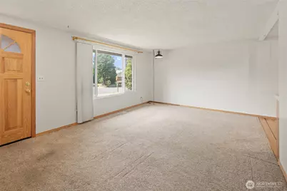 13611 62nd Avenue SE, Everett, WA 98208 - Photo 8