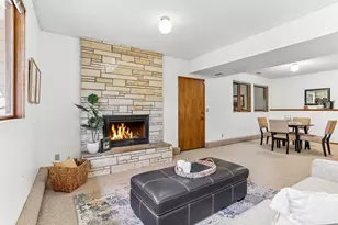 13604 SE 1st St, Bellevue, WA 98005 - Photo 20