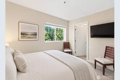 710 240th Way SE #G-104, Sammamish, WA 98074 - Photo 10