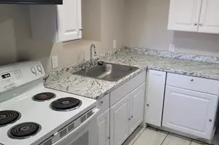 615 Martin Luther King Jr Way, Tacoma, WA 98405 - Photo 2