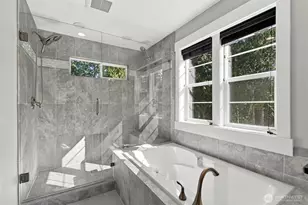 2303 30th St, Bellingham, WA 98225 - Photo 24