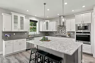 2303 30th St, Bellingham, WA 98225 - Photo 10