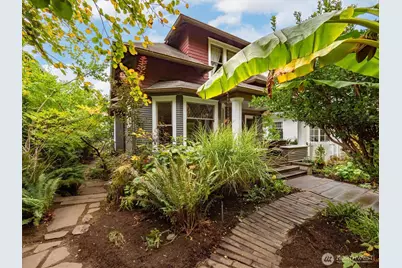 2423 8th Avenue W, Seattle, WA 98119 - Photo 40