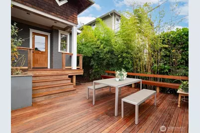 2423 8th Avenue W, Seattle, WA 98119 - Photo 34