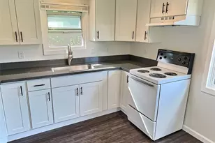12203 Roseberg Ave S, Burien, WA 98168 - Photo 6
