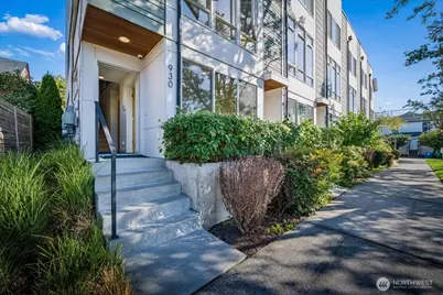 930 28th Avenue S, Seattle, WA 98144 - Photo 1