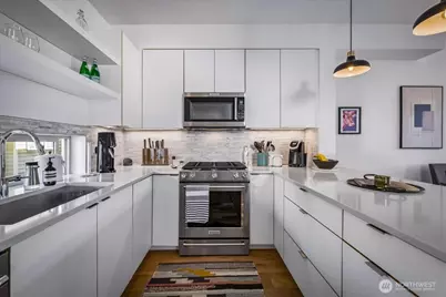 930 28th Avenue S, Seattle, WA 98144 - Photo 10