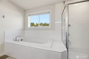 22136 Jameson Ave NW, Poulsbo, WA 98370 - Photo 18
