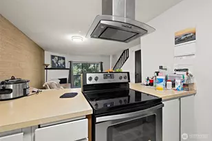 4008 S 158th St, Tukwila, WA 98188 - Photo 6