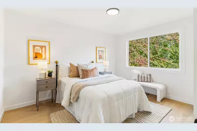 17001 NE 35th Street, Bellevue, WA 98008 - Photo 20