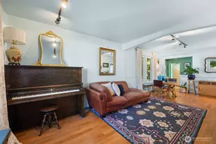 2359 NW 67th St, Seattle, WA 98117 - Photo 4