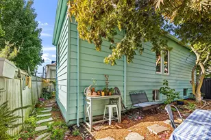 2359 NW 67th St, Seattle, WA 98117 - Photo 30