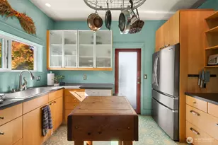 2359 NW 67th St, Seattle, WA 98117 - Photo 12