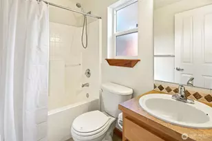 126 N 101st St, Seattle, WA 98133 - Photo 26