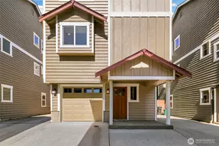 126 N 101st St, Seattle, WA 98133 - Photo 2