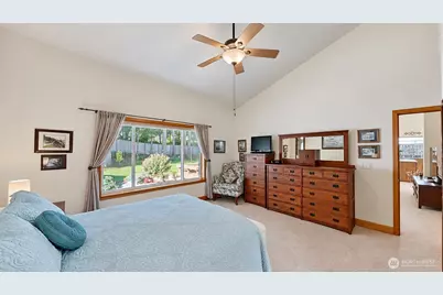 4114 19th Avenue NW, Gig Harbor, WA 98335 - Photo 14