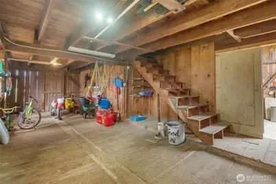 17645 McLean Road, Mount Vernon, WA 98273 - Photo 32