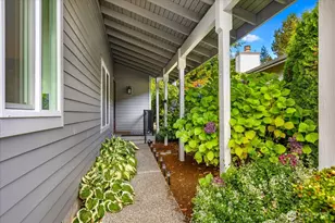 1123 132nd St SW, Everett, WA 98204 - Photo 2