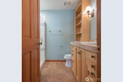 125 Madison Avenue N #125, Bainbridge Island, WA 98110 - Photo 18