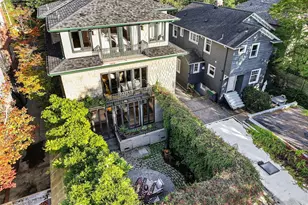 915 11th Ave E, Seattle, WA 98102 - Photo 38