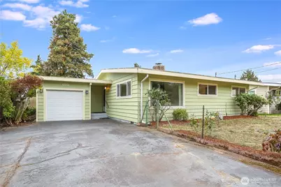 7320 33rd Avenue S, Seattle, WA 98118 - Photo 1