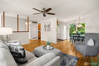 200 154th Place SE, Bellevue, WA 98007 - Photo 4