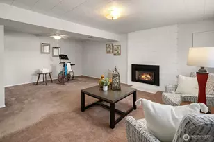 200 154th Pl SE, Bellevue, WA 98007 - Photo 18
