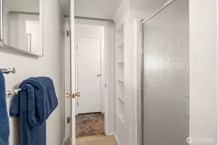 200 154th Pl SE, Bellevue, WA 98007 - Photo 22