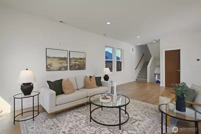 4812 S Frontenac Street, Seattle, WA 98118 - Photo 8