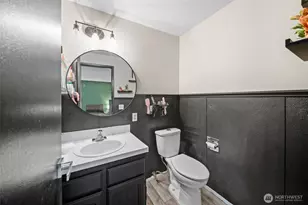 7629 13th Ave NE, Olympia, WA 98516 - Photo 10