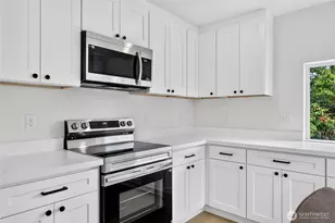 10029 14th Ave S, Seattle, WA 98168 - Photo 16