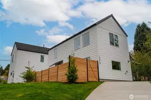 10029 14th Ave S, Seattle, WA 98168 - Photo 4