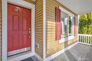 36518 SE Woody Creek Ln, Snoqualmie, WA 98065 - Photo 2