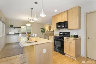 36518 SE Woody Creek Ln, Snoqualmie, WA 98065 - Photo 6
