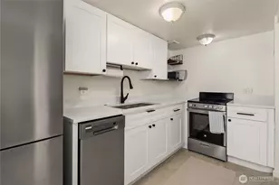 4206 Dayton Ave N, Seattle, WA 98103 - Photo 24