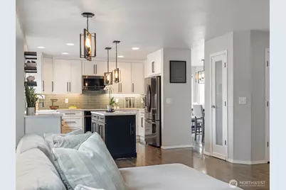 7012 60th Place NE, Marysville, WA 98270 - Photo 6