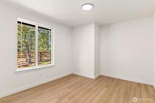 12510 Rainier Acres Rd SE, Rainier, WA 98576 - Photo 30