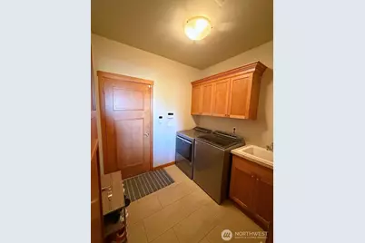 9207 28th Street Ct E, Edgewood, WA 98371 - Photo 24