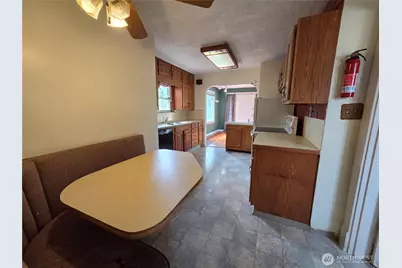 448 Pelly Avenue N, Renton, WA 98057 - Photo 8