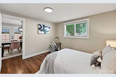 10024 Angeline Road E, Bonney Lake, WA 98391 - Photo 22