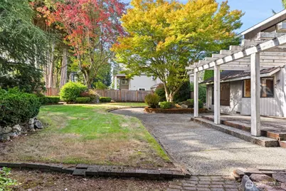 405 140th Avenue NE, Bellevue, WA 98005 - Photo 32