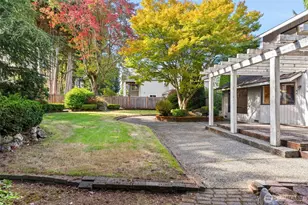 405 140th Ave NE, Bellevue, WA 98005 - Photo 32