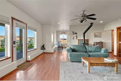55776 Bay Area Drive NE, Electric City, WA 99123 - Photo 24